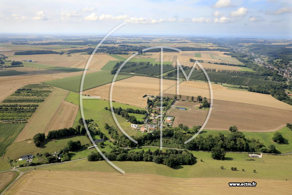 Photo arienne de Saint-Crespin (la Manoir de Camp)