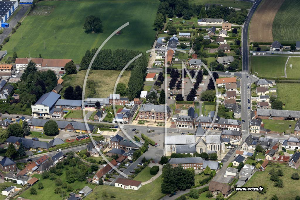Photo arienne de Saint-Nicolas-d'Aliermont