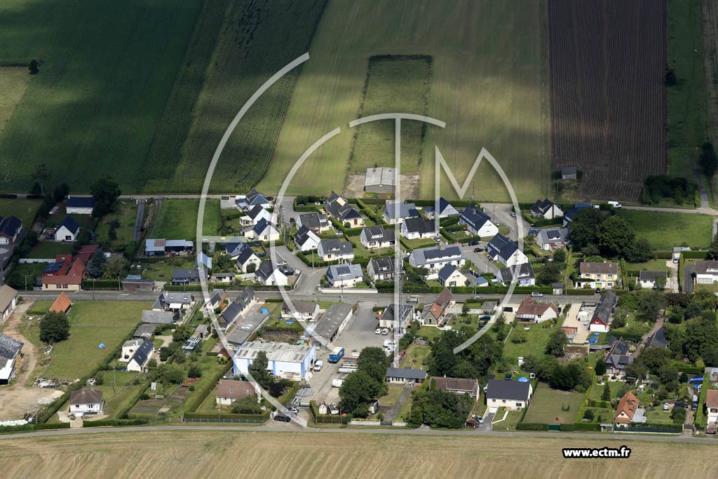Photo arienne de Saint-Nicolas-d'Aliermont (Est)
