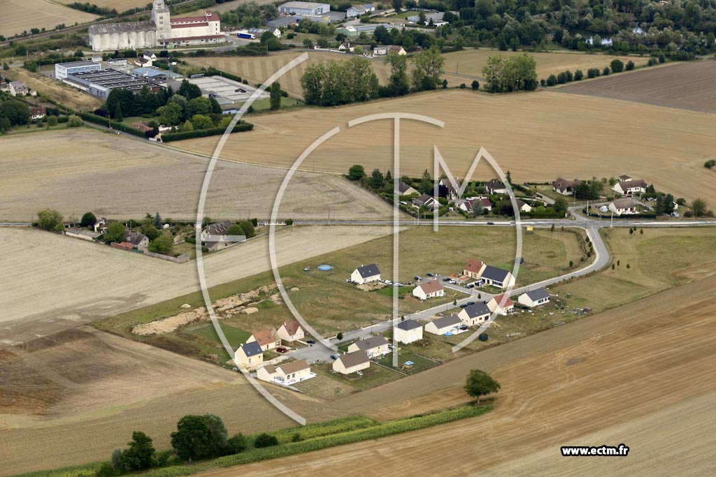 Photo arienne de Garennes-sur-Eure
