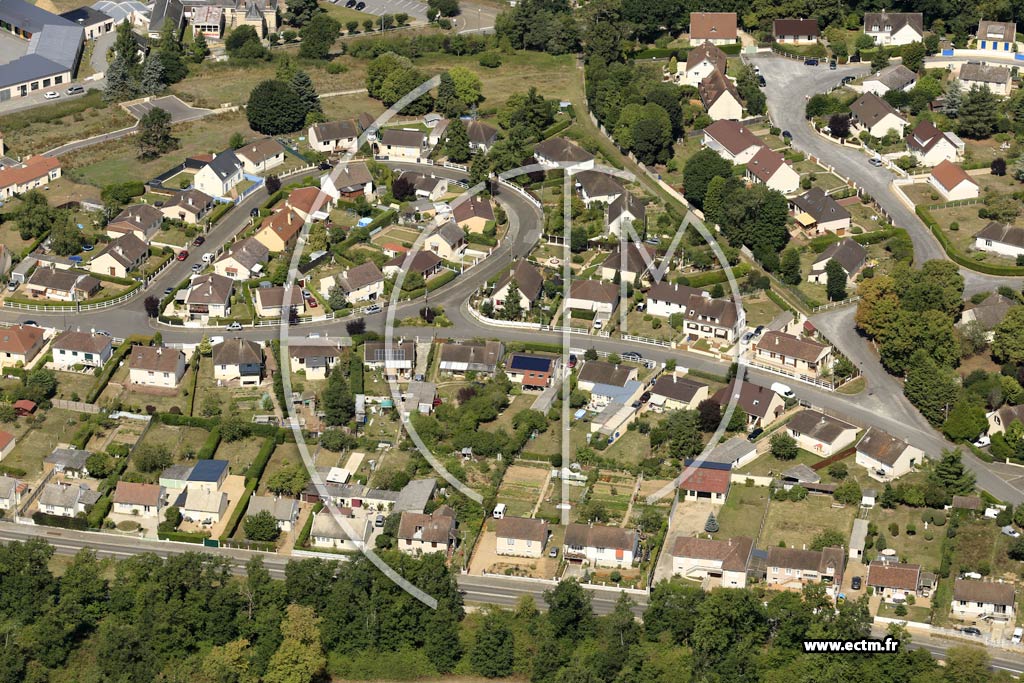 Photo arienne de Nogent-le-Roi