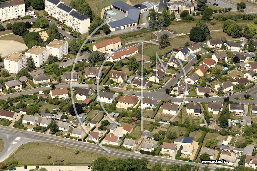 Photo arienne de Nogent-le-Roi