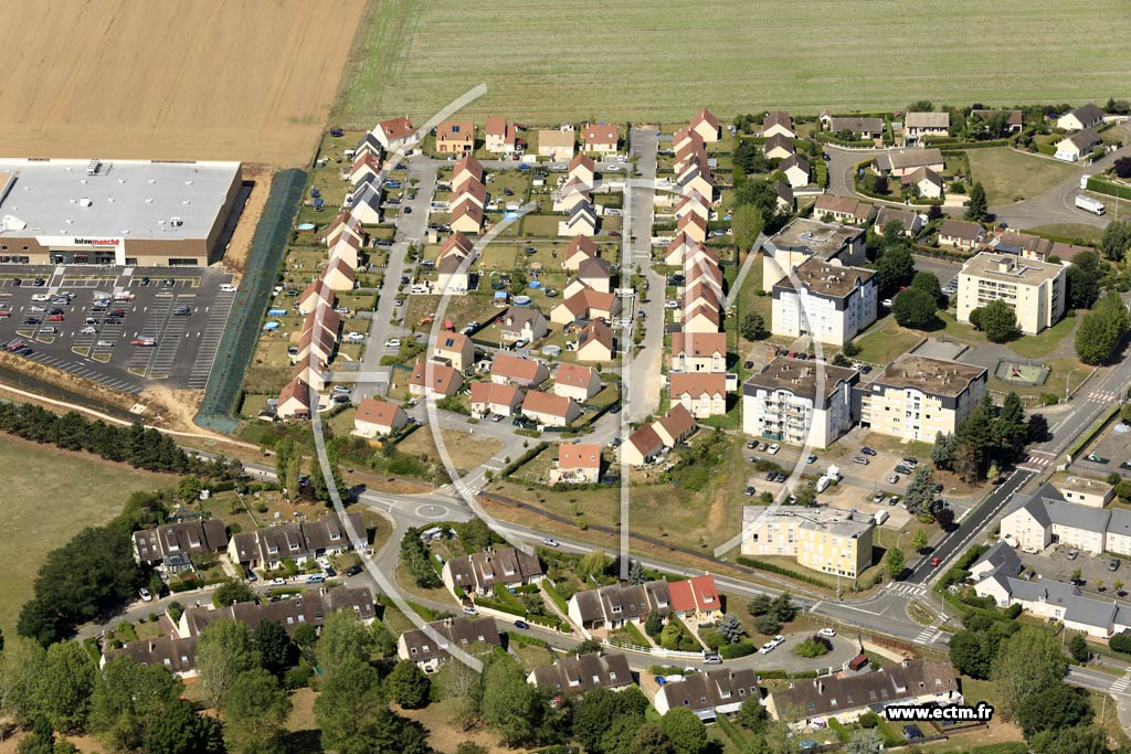 Photo arienne de Nogent-le-Roi (les Hauts de Nogent)