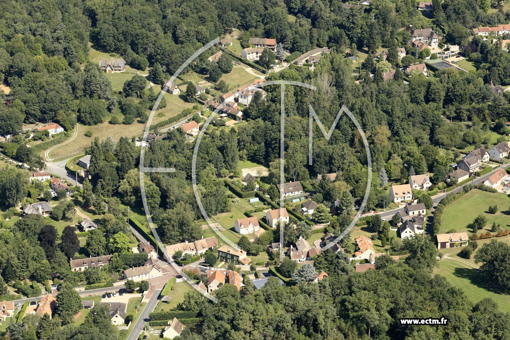 Photo arienne de Poigny-la-Fort