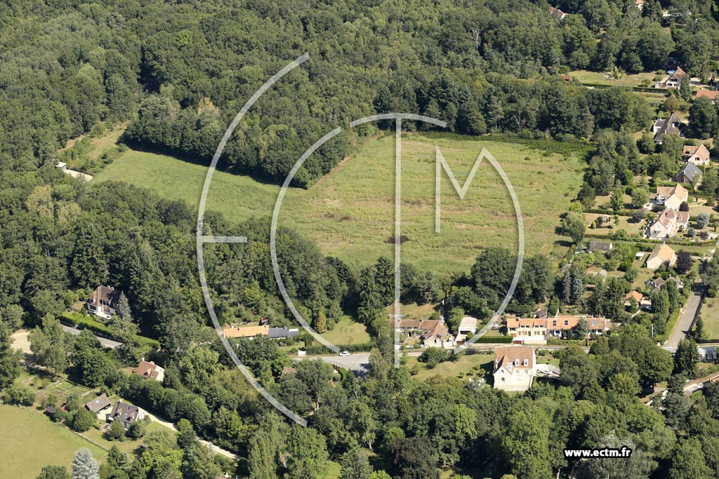 Photo arienne de Poigny-la-Fort