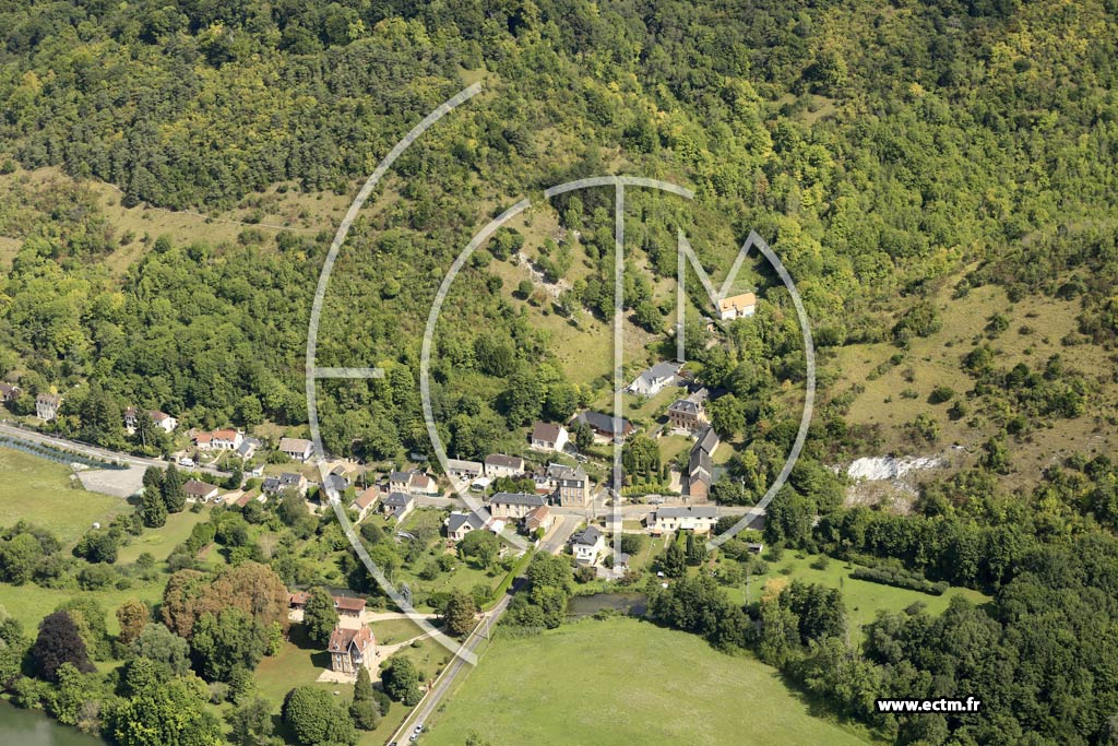 Photo arienne de Amfreville-sous-les-Monts (le Val Pitant)