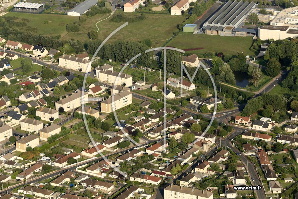 Photo arienne de Chlette-sur-Loing (la Pontonnerie)