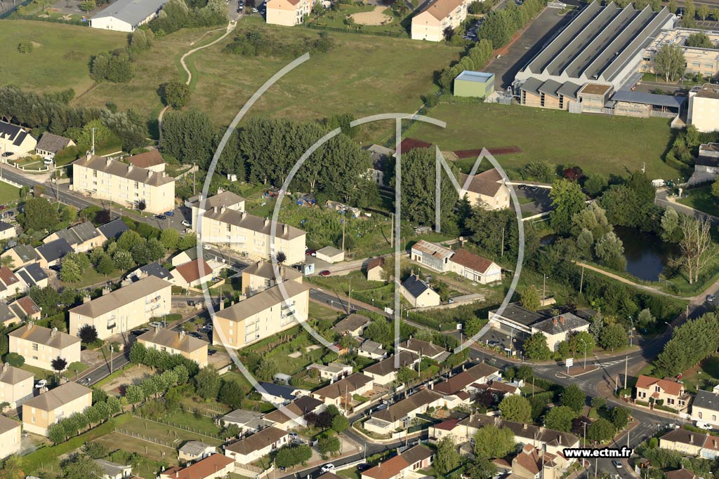 Photo arienne de Chlette-sur-Loing (la Pontonnerie)
