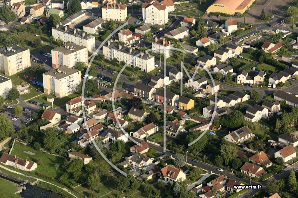Photo arienne de Chlette-sur-Loing (Vesines)