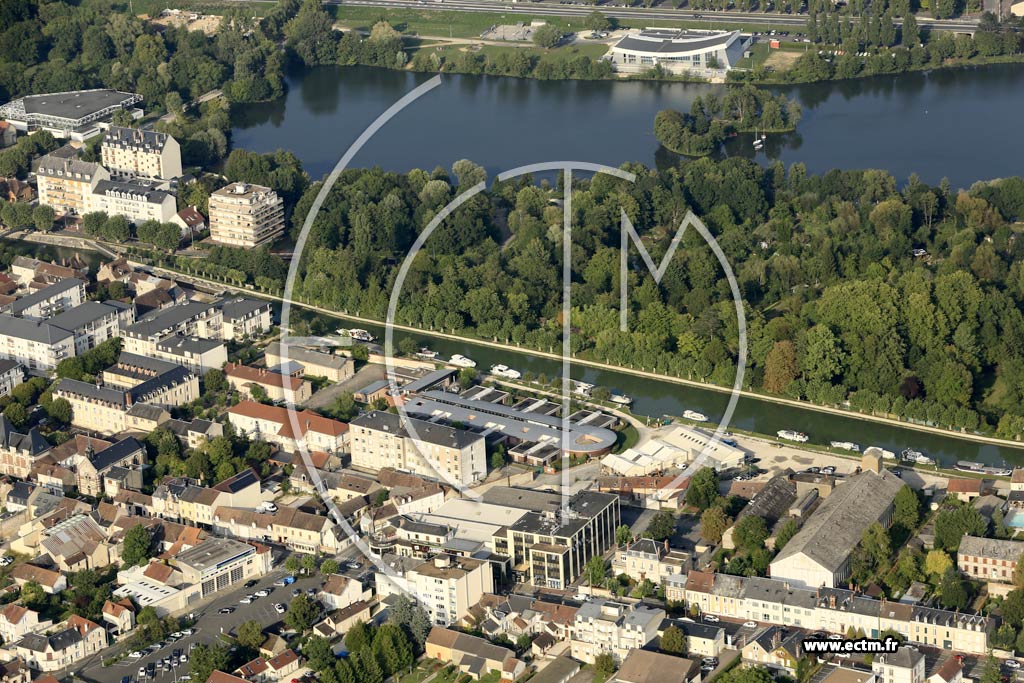 Photo arienne de Montargis (Centre)