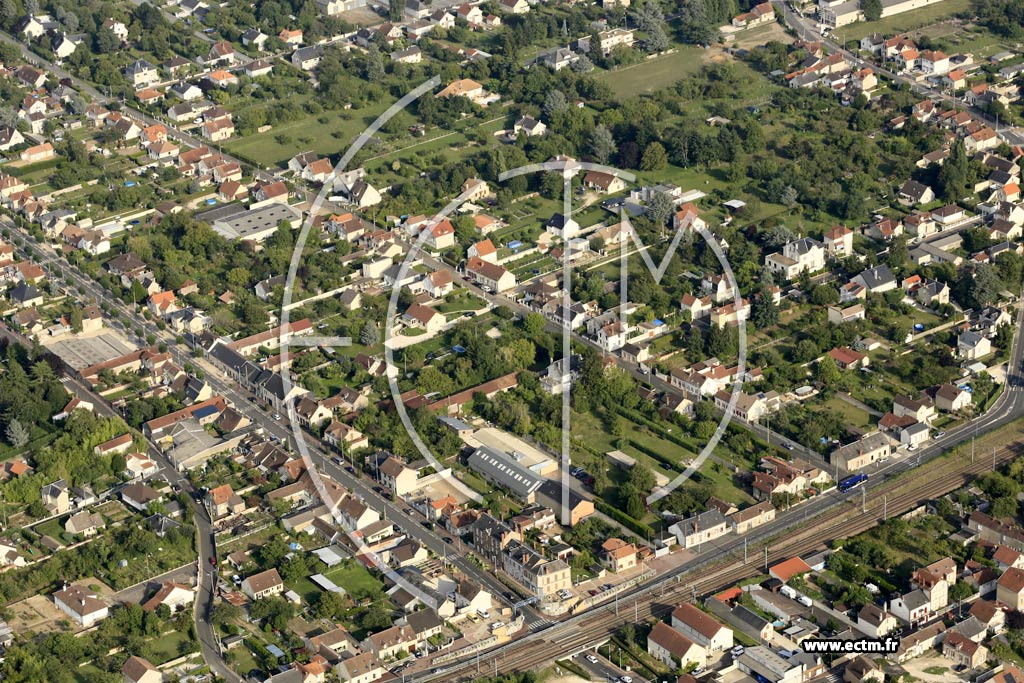 Photo arienne de Montargis (Est)