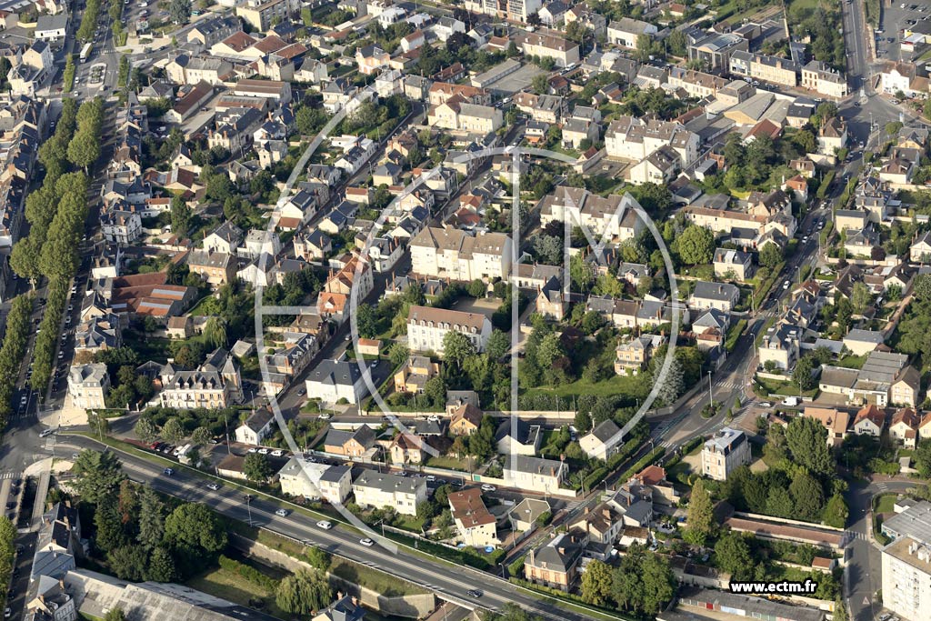 Photo arienne de Montargis (Est)