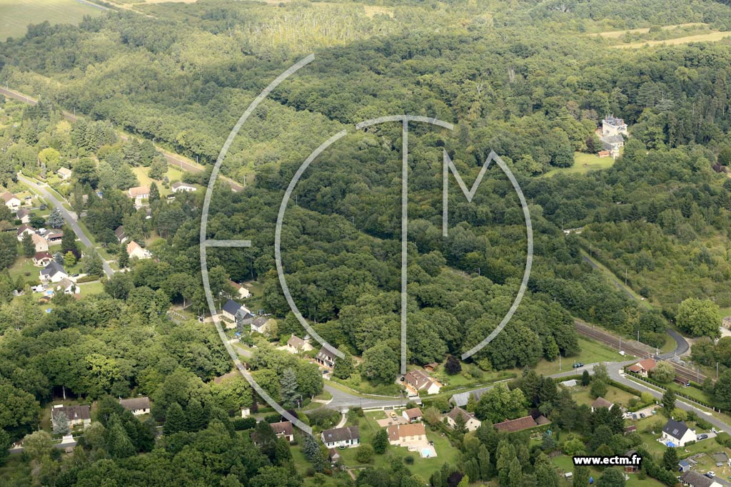 Photo arienne de Nogent-sur-Vernisson (Domaine de Baug)