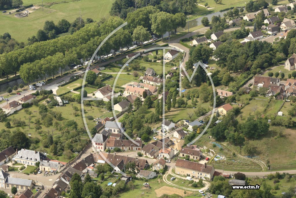 Photo arienne de Rogny-les-Sept-cluses (Centre)