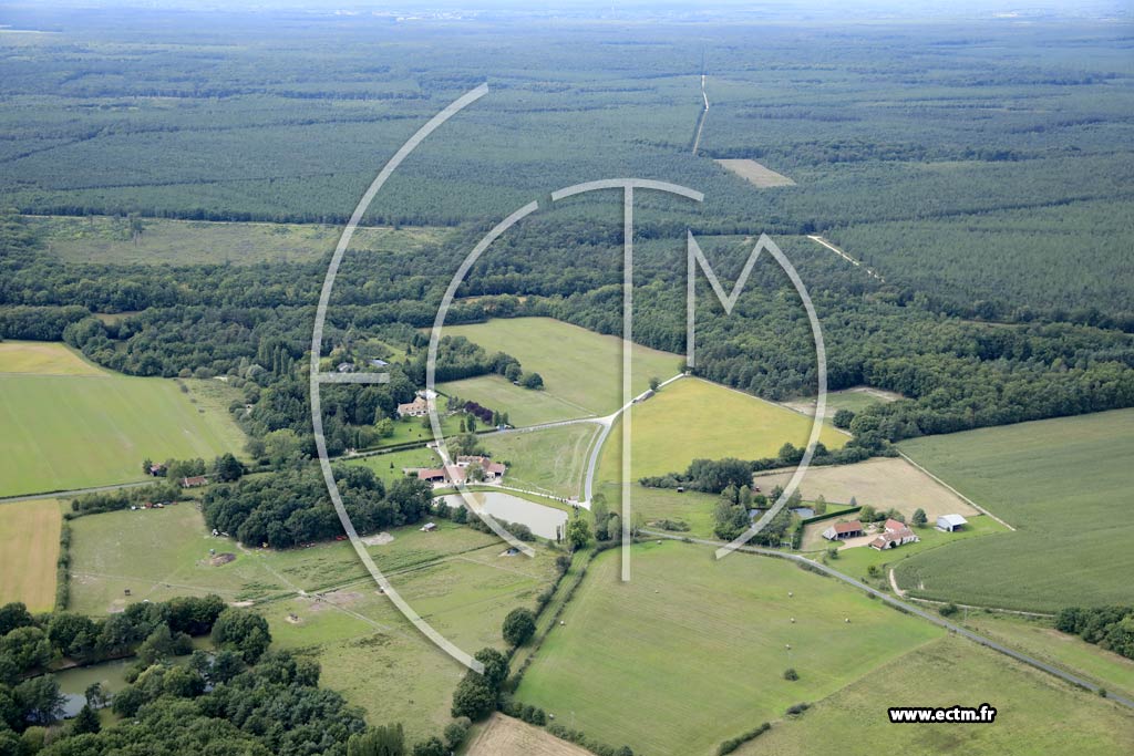 Photo arienne de Bouzy-la-Fort (la Chesneau - la Fontenelle)