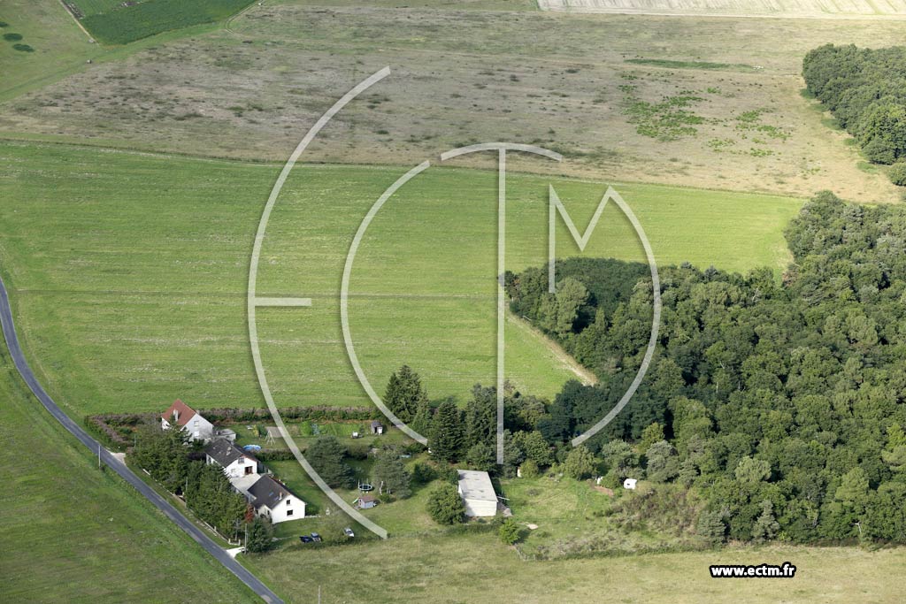 Photo arienne de Bouzy-la-Fort (la Vigne aux Moines)