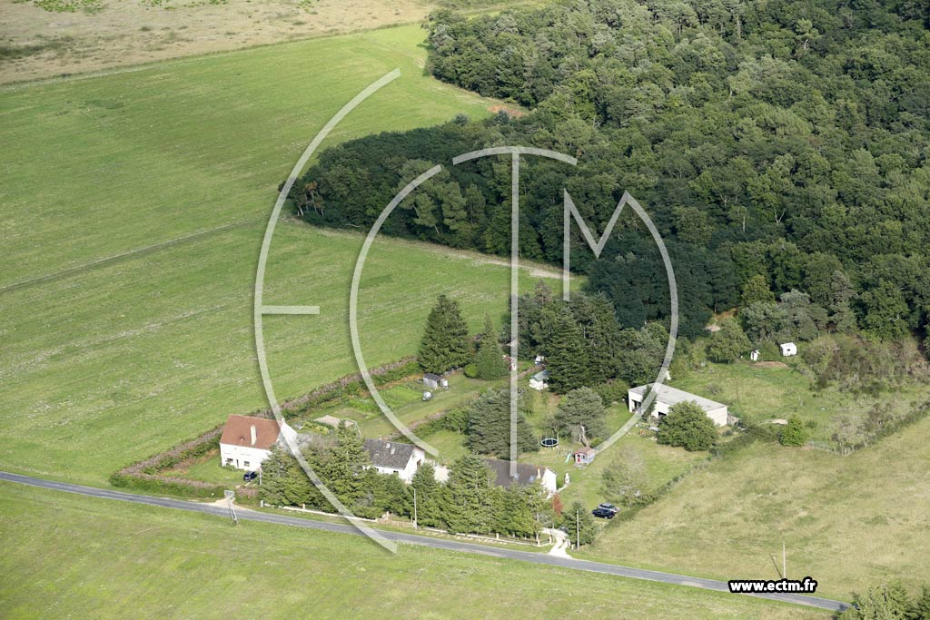 Photo arienne de Bouzy-la-Fort (la Vigne aux Moines)