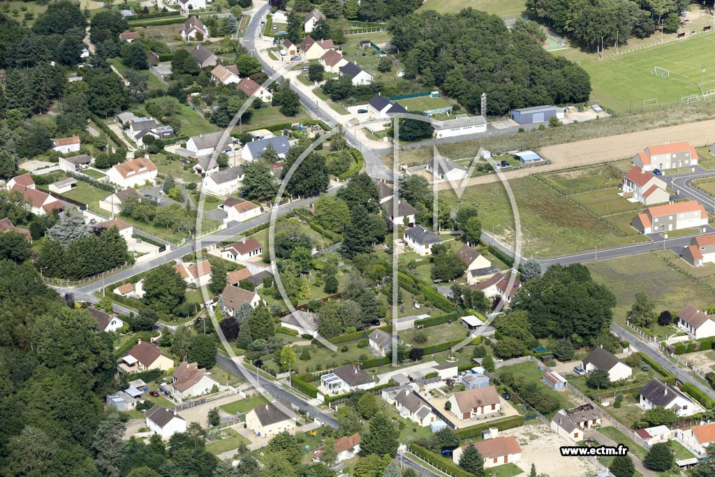 Photo arienne de Les Bordes (Colmart)