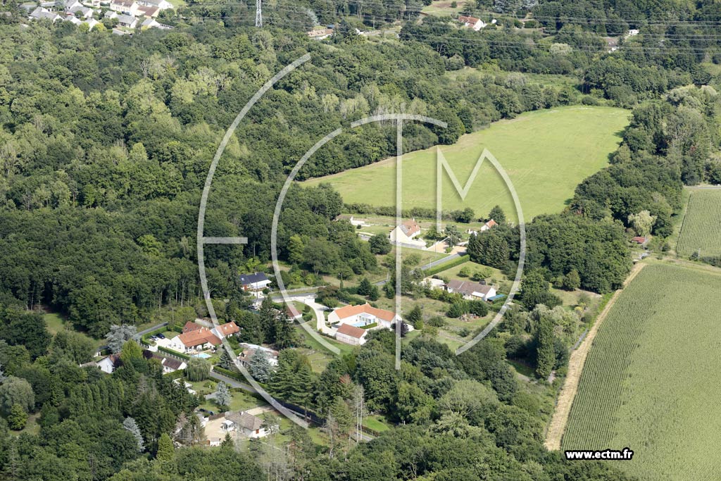 Photo arienne de Les Bordes (le Blouzeau)