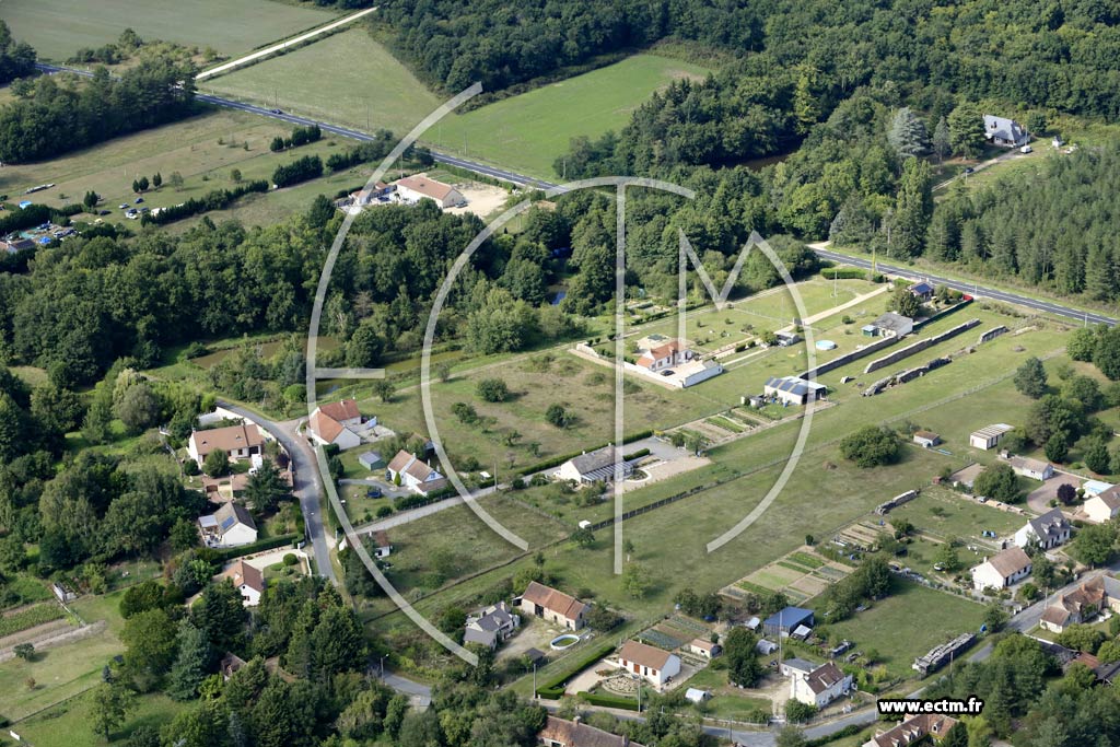Photo arienne de Les Bordes (les Coteaux)