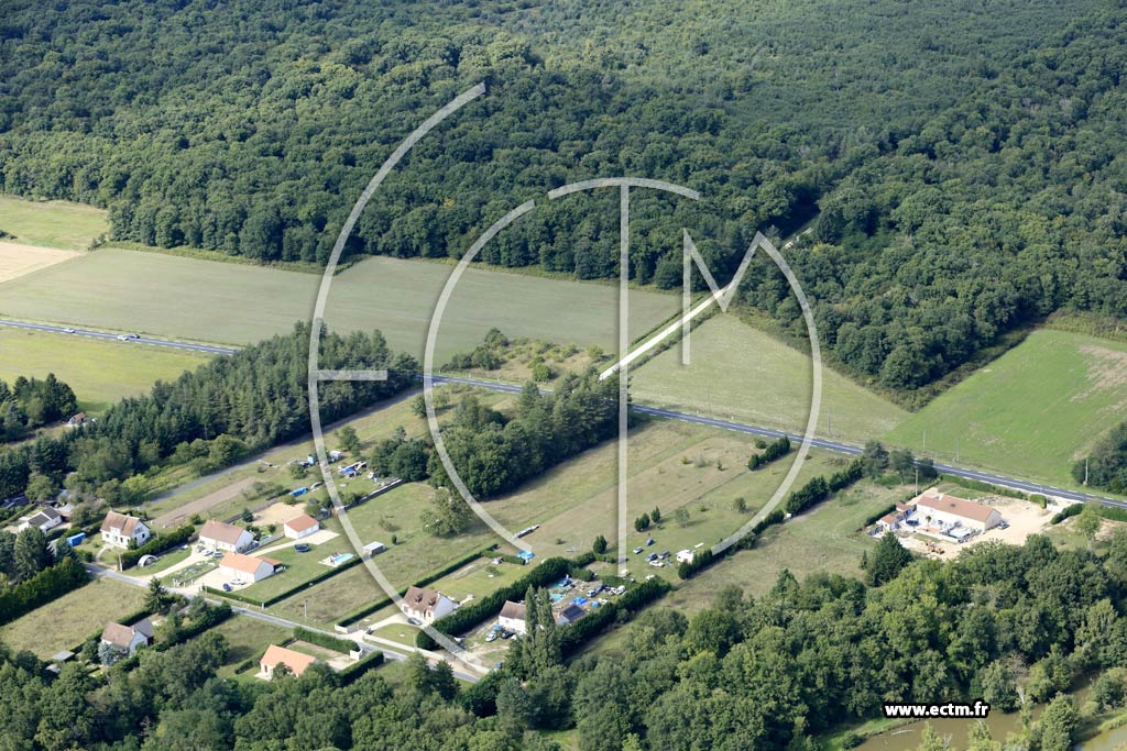 Photo arienne de Les Bordes (les Coteaux)