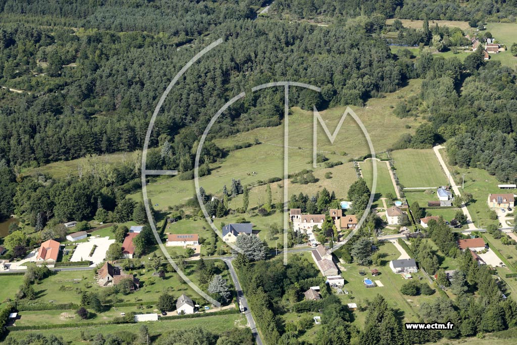 Photo arienne de Ouzouer-sur-Loire (le Marchais Mignon)