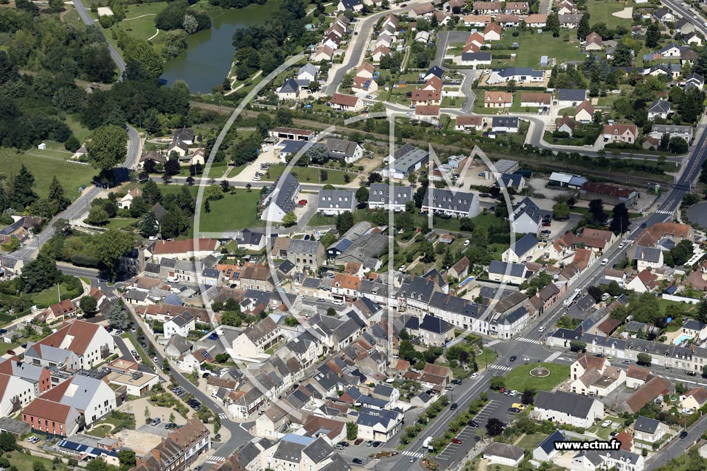 Photo arienne de Saint-Denis-de-l'Htel