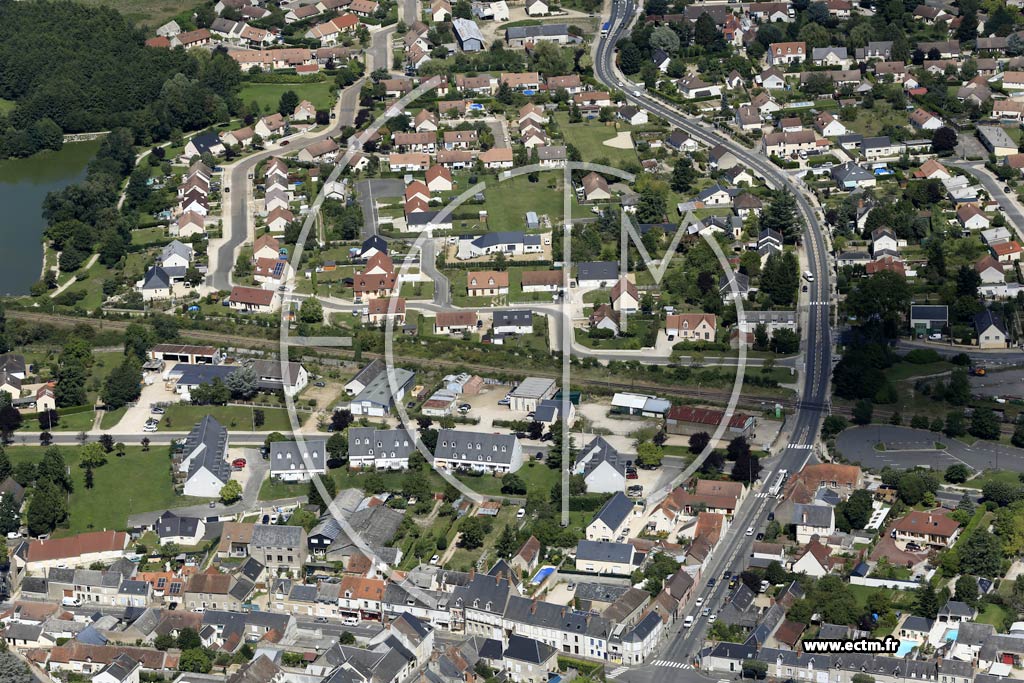 Photo arienne de Saint-Denis-de-l'Htel