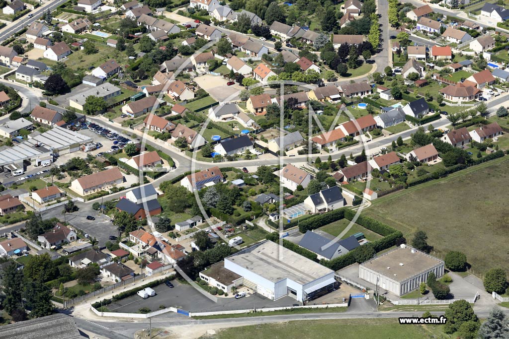 Photo arienne de Saint-Denis-de-l'Htel (Nord)