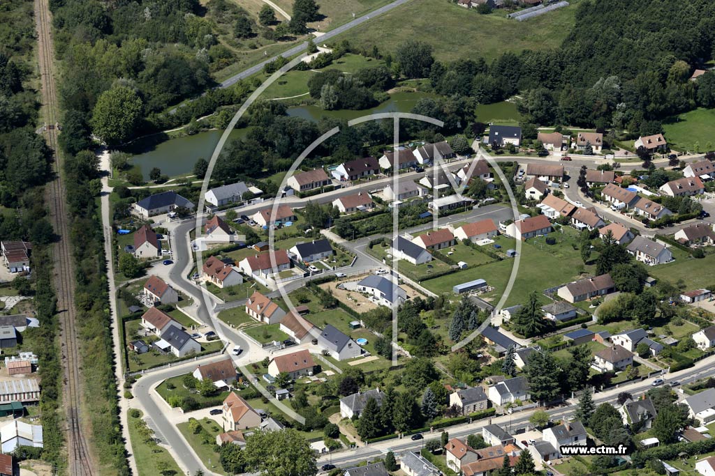 Photo arienne de Saint-Denis-de-l'Htel (Nord)