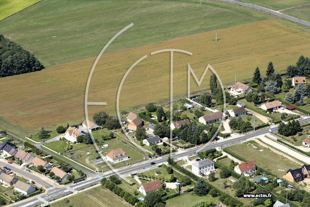 Photo arienne de Saint-Denis-de-l'Htel (Nord)