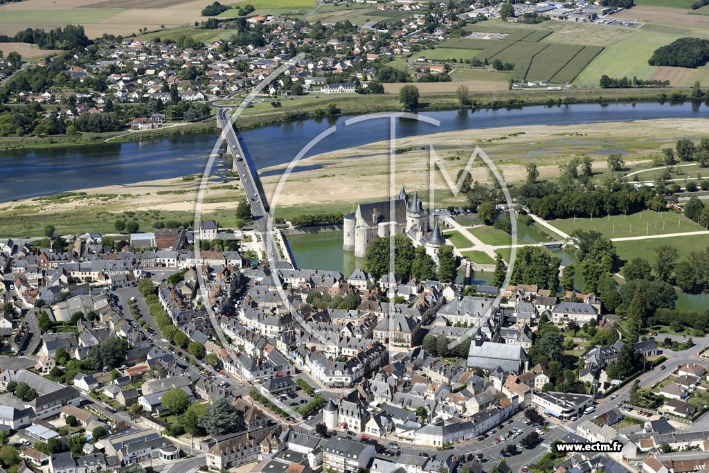 Photo arienne de Sully-sur-Loire (Centre)