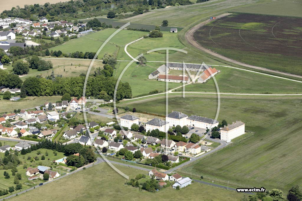 Photo arienne de Sully-sur-Loire (Est)