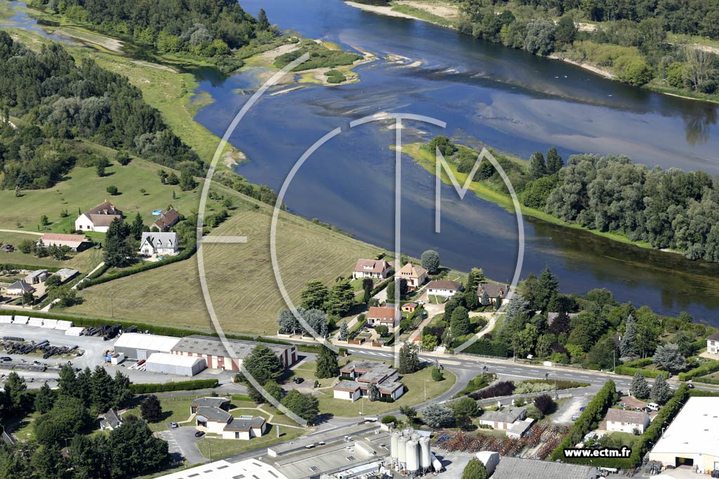 Photo arienne de Sully-sur-Loire (les Noyers)