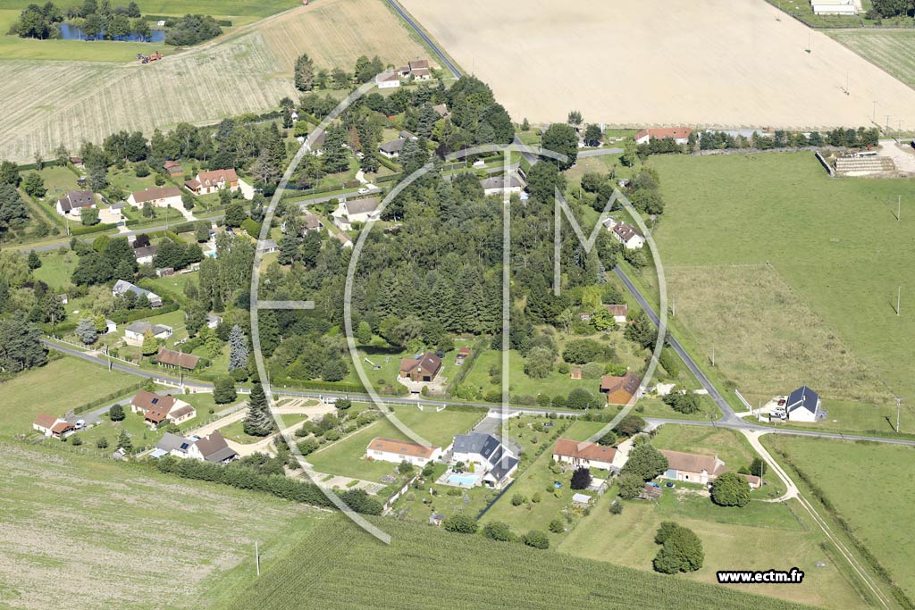 Photo arienne de Vieilles-Maisons-sur-Joudry (le Petit Sauvage)