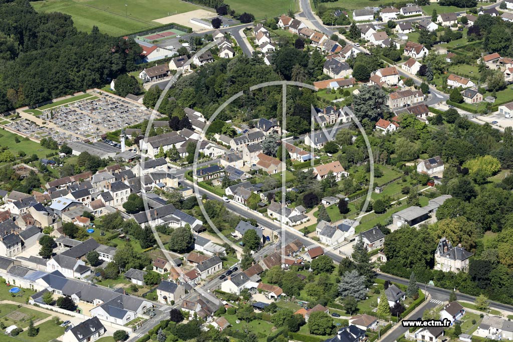Photo arienne de Vitry-aux-Loges (Centre)