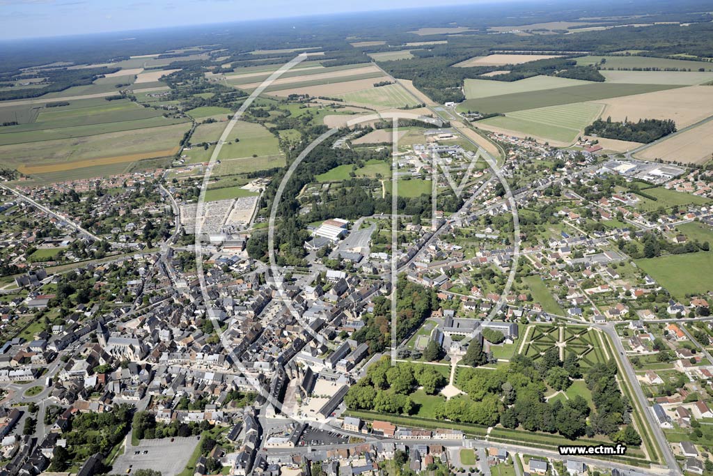 Photo arienne de Aubigny-sur-Nre (Centre)