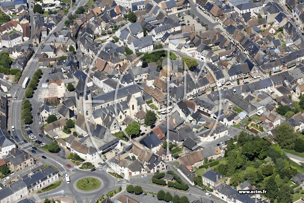 Photo arienne de Aubigny-sur-Nre (Centre)
