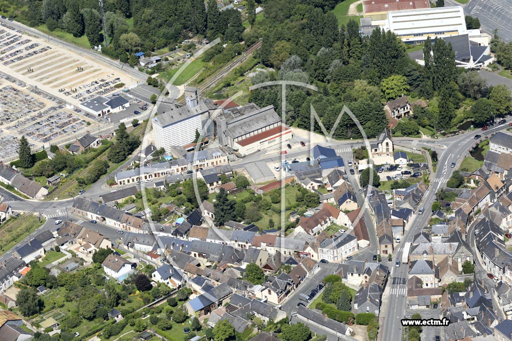 Photo arienne de Aubigny-sur-Nre (Centre)