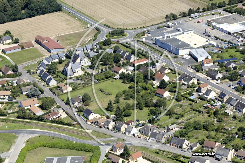 Photo arienne de Aubigny-sur-Nre (Nord)