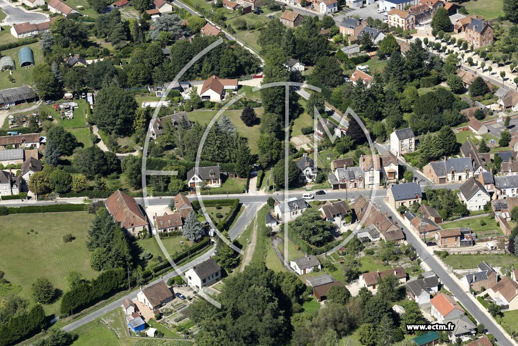 Photo arienne de Brinon-sur-Sauldre (Centre)