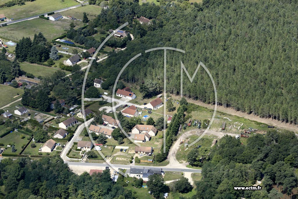 Photo arienne de Mntrol-sur-Sauldre