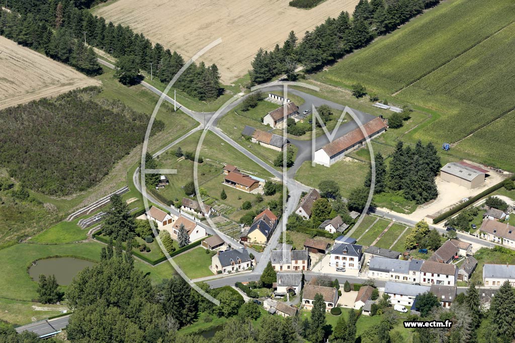 Photo arienne de Mntrol-sur-Sauldre