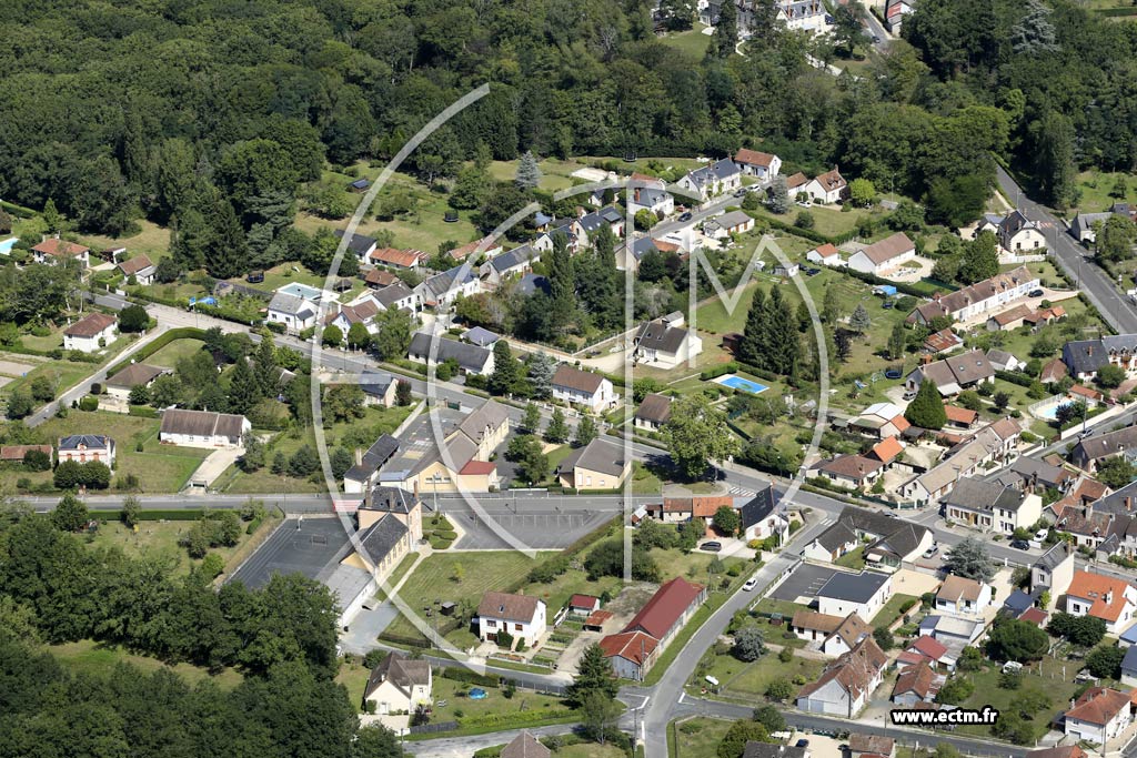 Photo arienne de Neuvy-sur-Barangeon