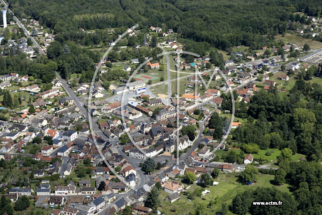 Photo arienne de Neuvy-sur-Barangeon (Centre)