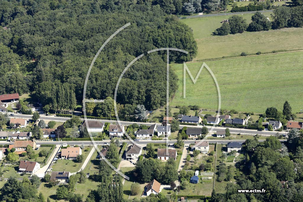 Photo arienne de Nouan-le-Fuzelier
