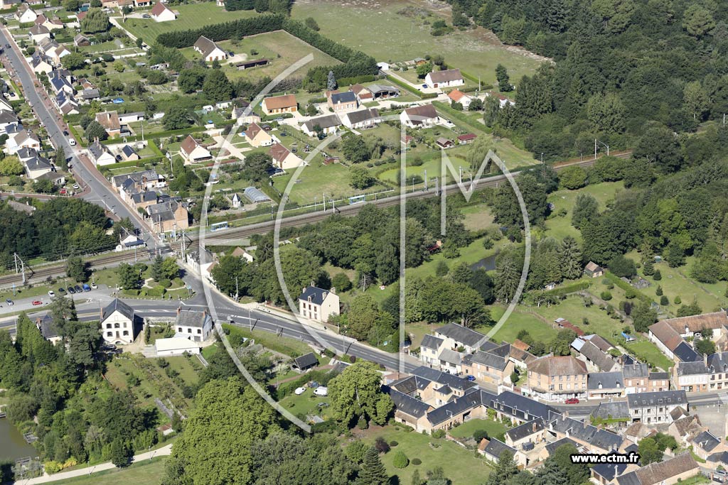 Photo arienne de Nouan-le-Fuzelier (Centre)