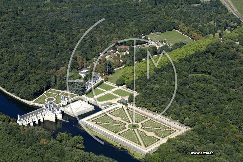 Photo arienne de Chenonceaux (Chteau de Chenonceau)