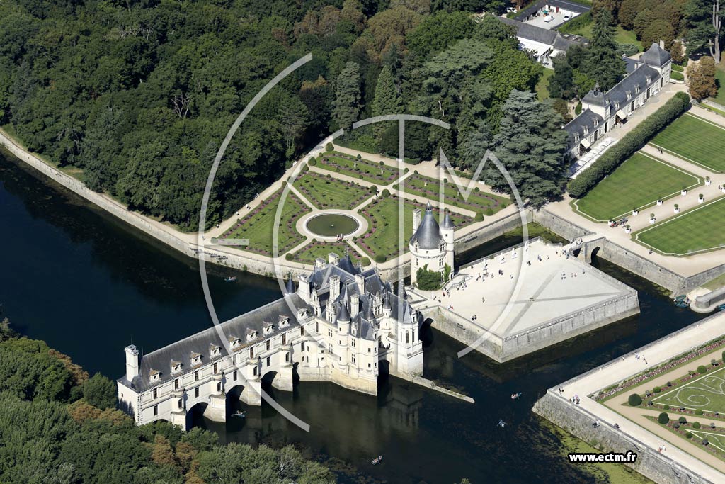 Photo arienne de Chenonceaux (Chteau de Chenonceau)