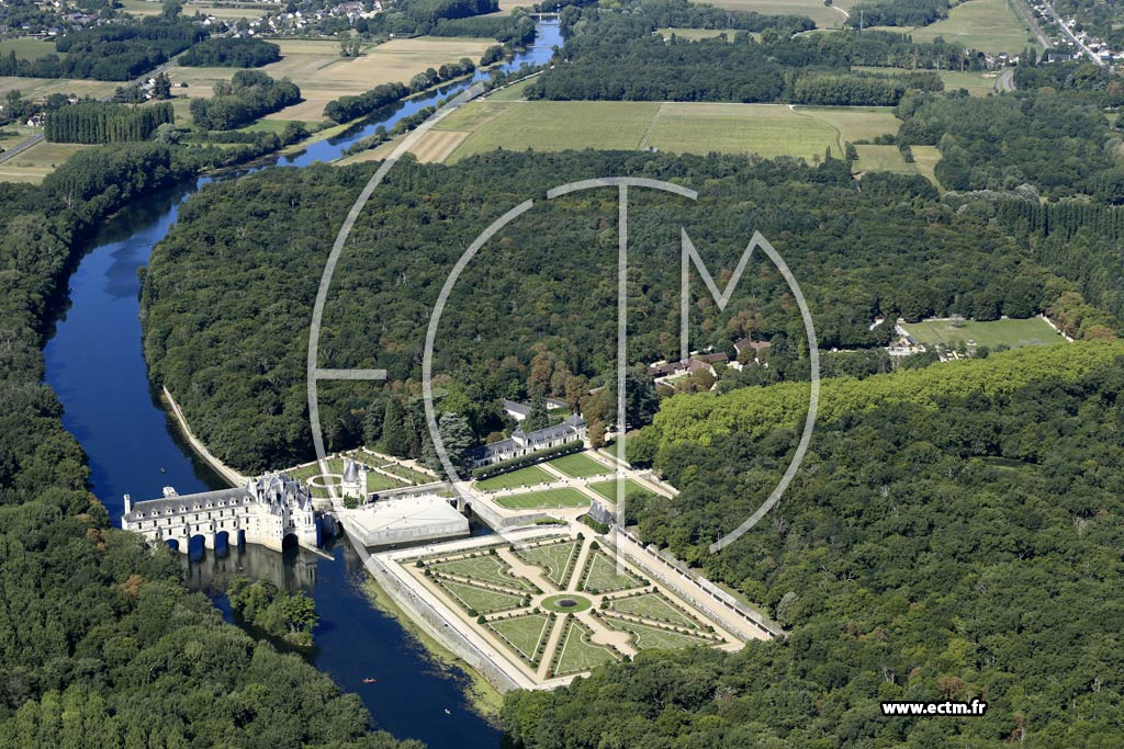 Photo arienne de Chenonceaux (Chteau de Chenonceau)